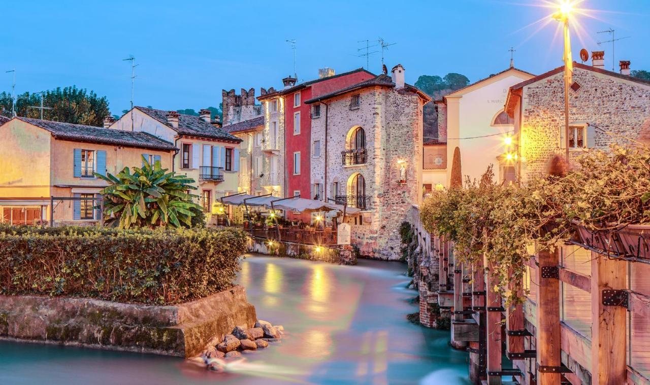 Il Borghetto Vacanze Nei Mulini Валеджо-суль-Мінчо Екстер'єр фото