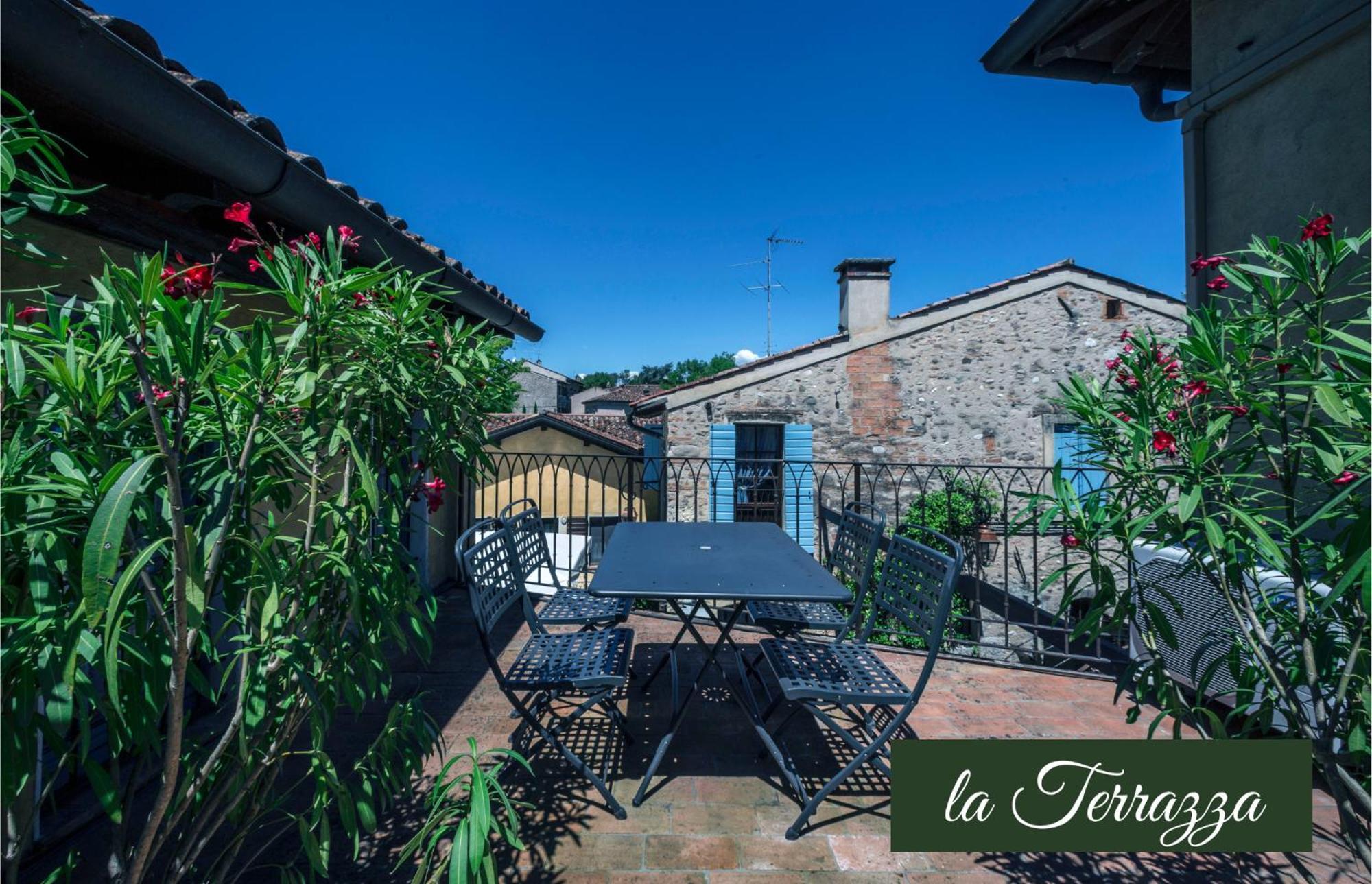 Il Borghetto Vacanze Nei Mulini Валеджо-суль-Мінчо Екстер'єр фото