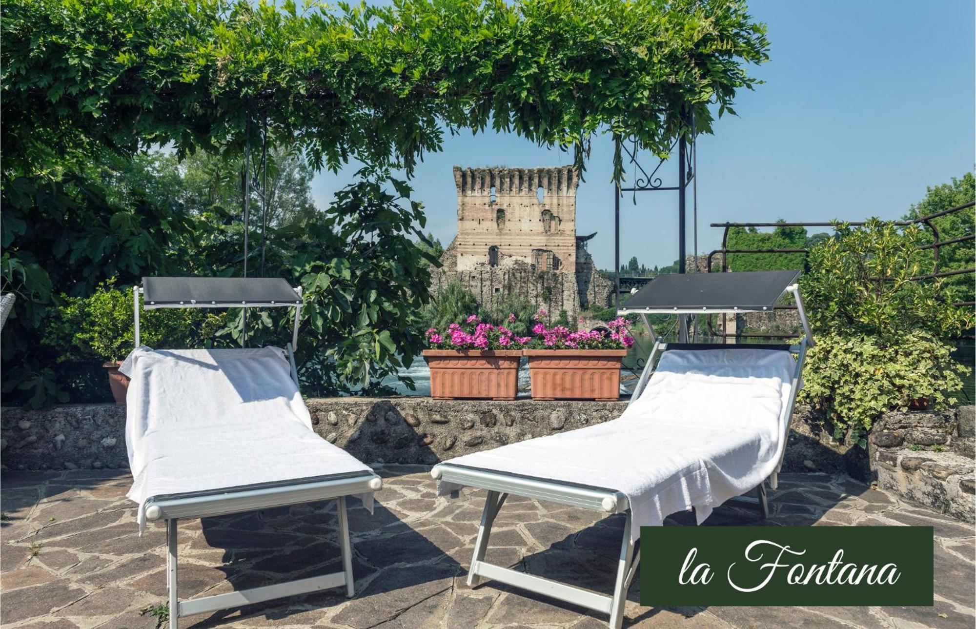 Il Borghetto Vacanze Nei Mulini Валеджо-суль-Мінчо Екстер'єр фото
