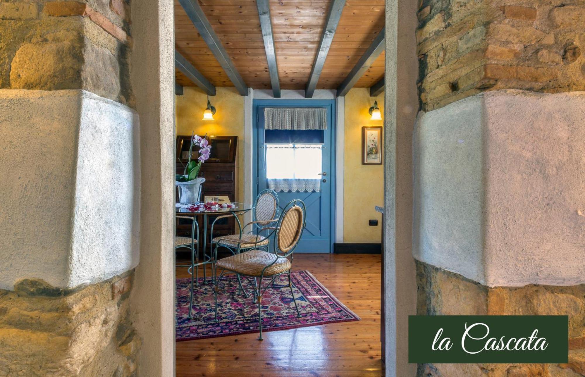 Il Borghetto Vacanze Nei Mulini Валеджо-суль-Мінчо Екстер'єр фото